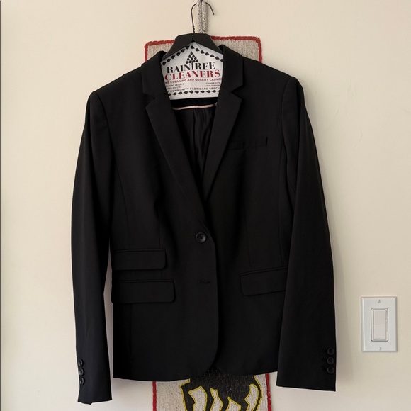 GAP Jackets & Blazers - Beautiful “GAP” Blazer
